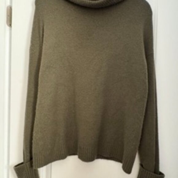 Moss green chenille cowl neck sweater - Picture 2 of 3